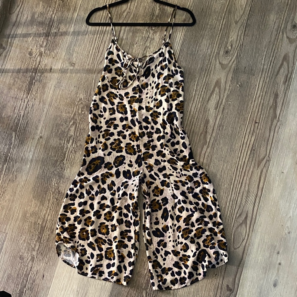 URBAN Romantics Leopard Print Jumpsuit